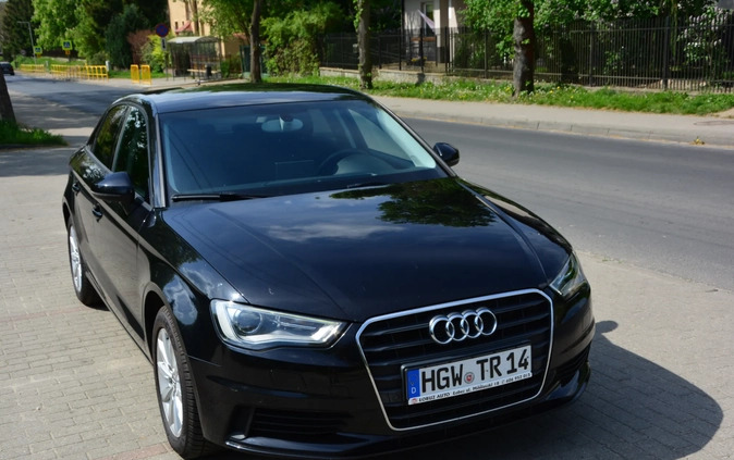 Audi A3 cena 58500 przebieg: 220000, rok produkcji 2014 z Łobez małe 631